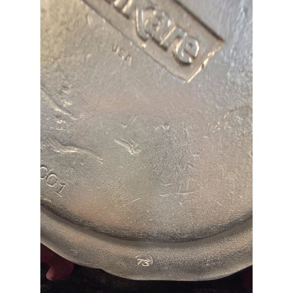 Vintage Mid-1900s InnKare Holiday Inn Metal Plate - Picture 12 of 13